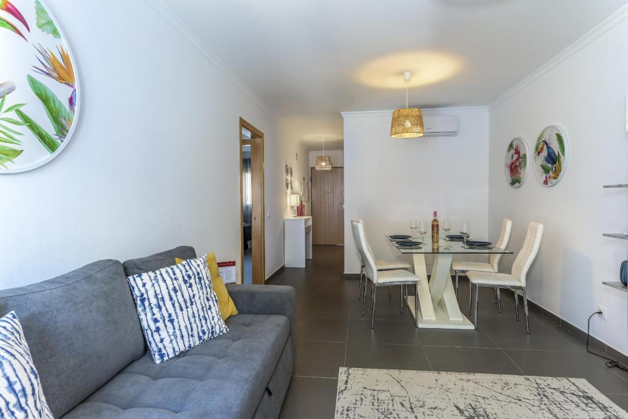 Flh Vila Real Santo Antonio Flat With Pool Vila Real de Santo Antonio Bagian luar foto