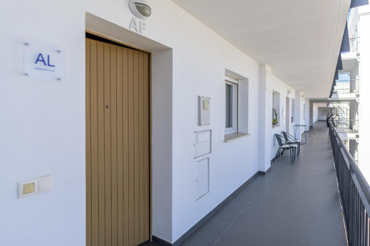 Flh Vila Real Santo Antonio Flat With Pool Vila Real de Santo Antonio Bagian luar foto